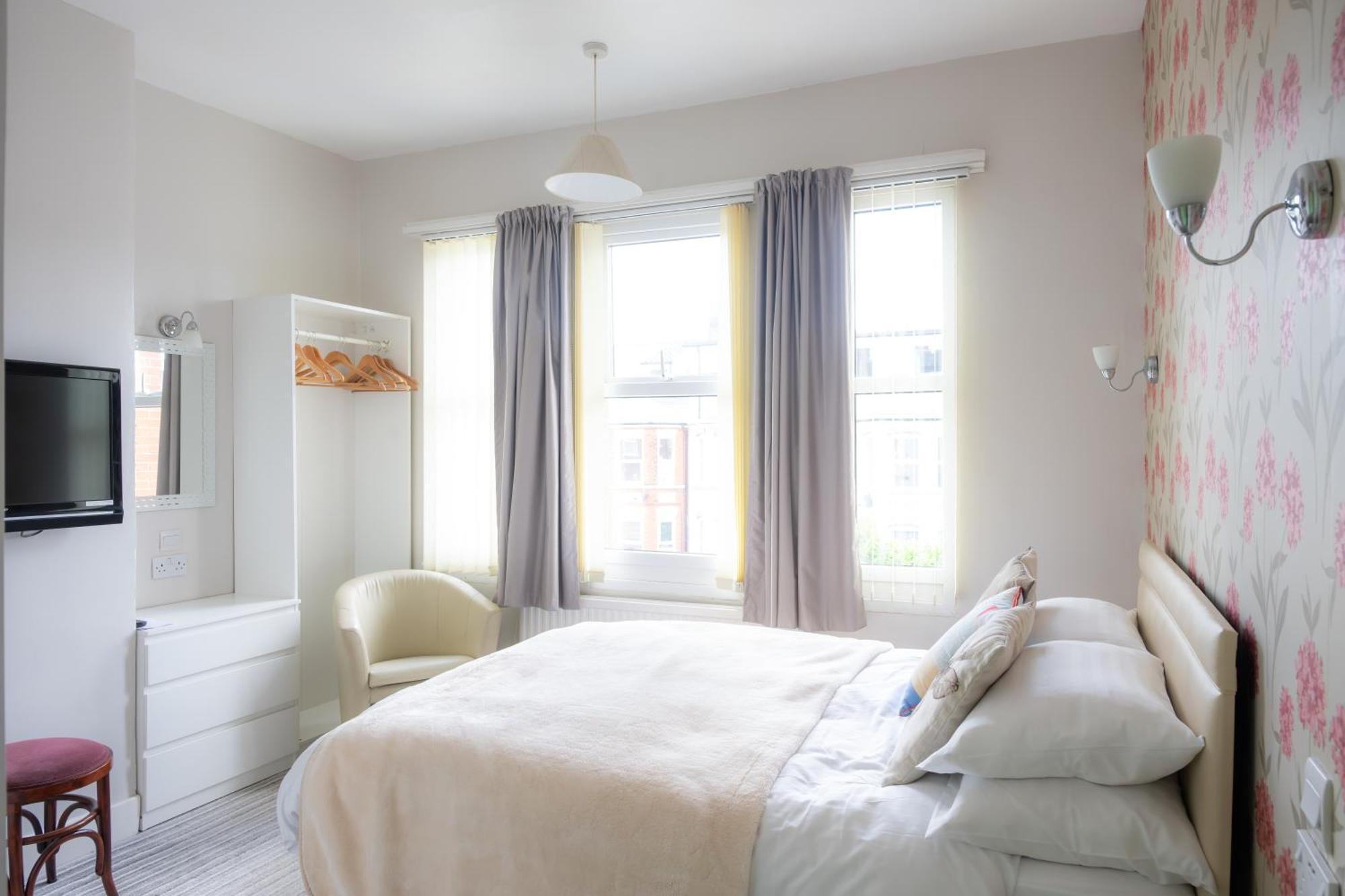 Dene House Bed & Breakfast เกรทยาร์มัธ ภายนอก รูปภาพ